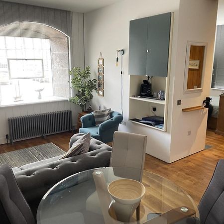 Cozy Coastal Apartment Plymouth Exterior foto